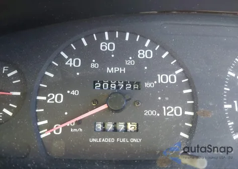 1999 Nissan Sentra Gxe/Xe z USA, uszkodzony, nr VIN 1N4AB41DXXC734375